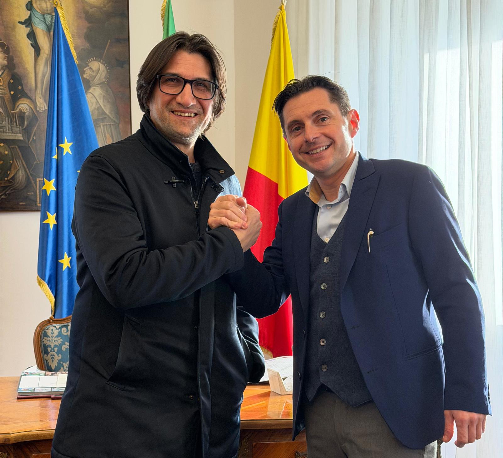 Fioravanti: 'Congratulazioni al neo presidente della Provincia Fabio Salvi, ora collaborare per lo sviluppo del Piceno'  