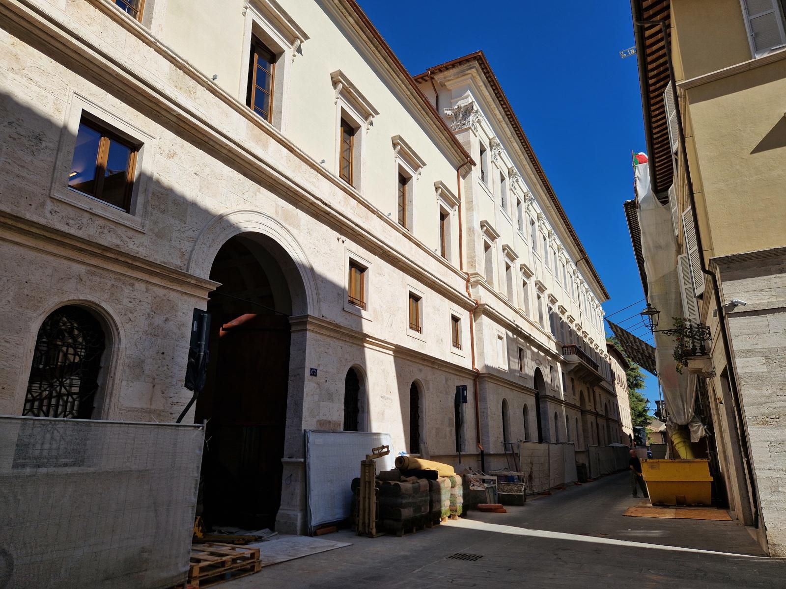 Il Piceno protagonista con aperture straordinarie e inedite: Palazzo Saladini Pilastri ad Ascoli e la Capitaneria di Porto a San Benedetto