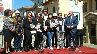 Spacca partecipa alla cerimonia di Castel di Lama