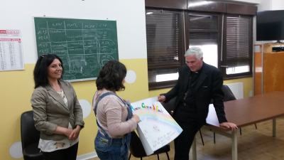 Il Vescovo D'Ercole saluta studenti e insegnanti