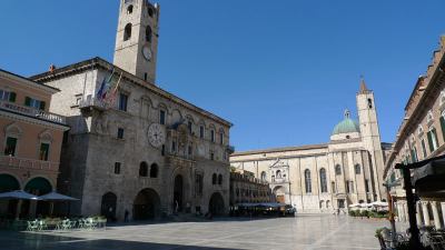 Pensionati, i dati della realtà marchigiana