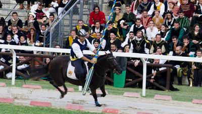 Innocenzi bissa il successo di luglio e vince la giostra del sessantennale