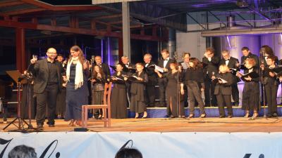 Successo a Castignano per il connubio lirica e vino