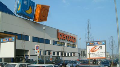 Città delle Stelle, rubata merce per 60 mila euro