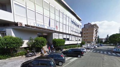 Emergenza immigrazione, l'Hotel Marche non sarà utilizzato per  l'accoglienza