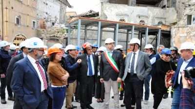 Il ministro dei beni culturali Bonisoli nelle Marche, in visita a Visso