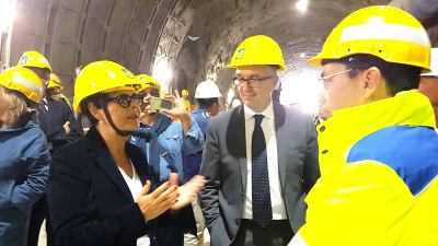 Ex Carbon - La vicepresidente Casini al sindaco di Ascoli Piceno, Castelli: 'Cosa hai fatto dopo 10 anni?'