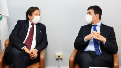 Il viceministro alla Sanità Pierpaolo Sileri in visita ad Ancona: incontro a palazzo Raffaello con il presidente Acquaroli e gli assessori